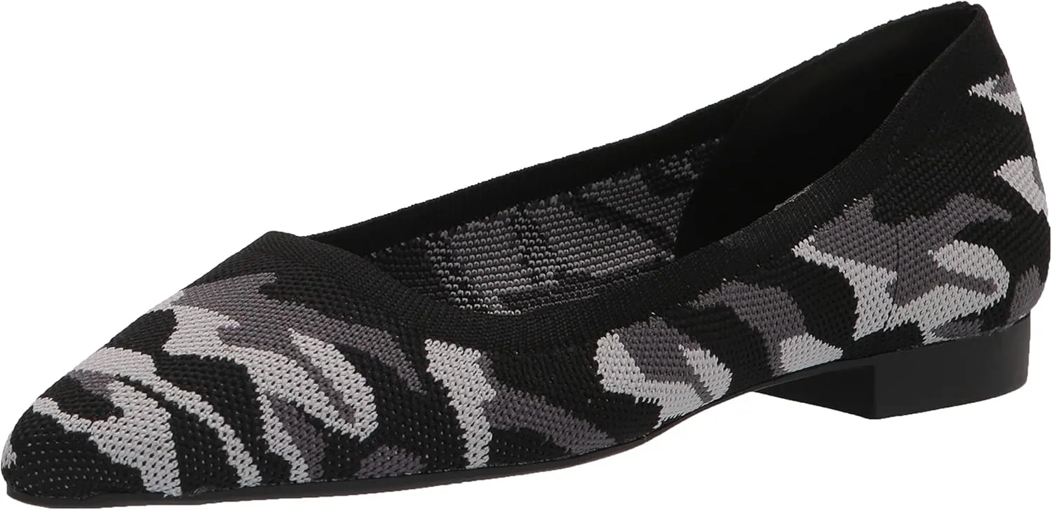 Bella Vita Women's Mireya Pointed Toe Flat Ballet
