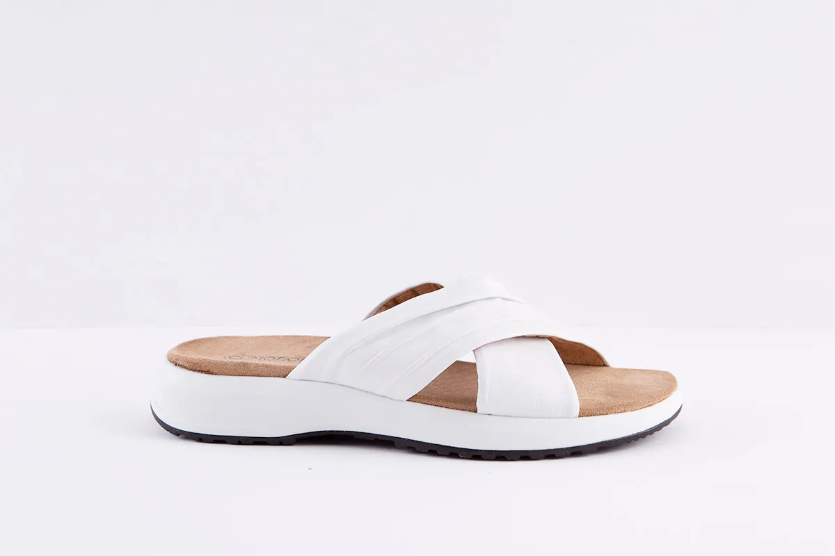 CAPRICE - 27206-160 FLAT FASHION MULE - WHITE
