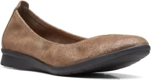 Clarks Women's Women's Clarks, Jenette Ease Flat