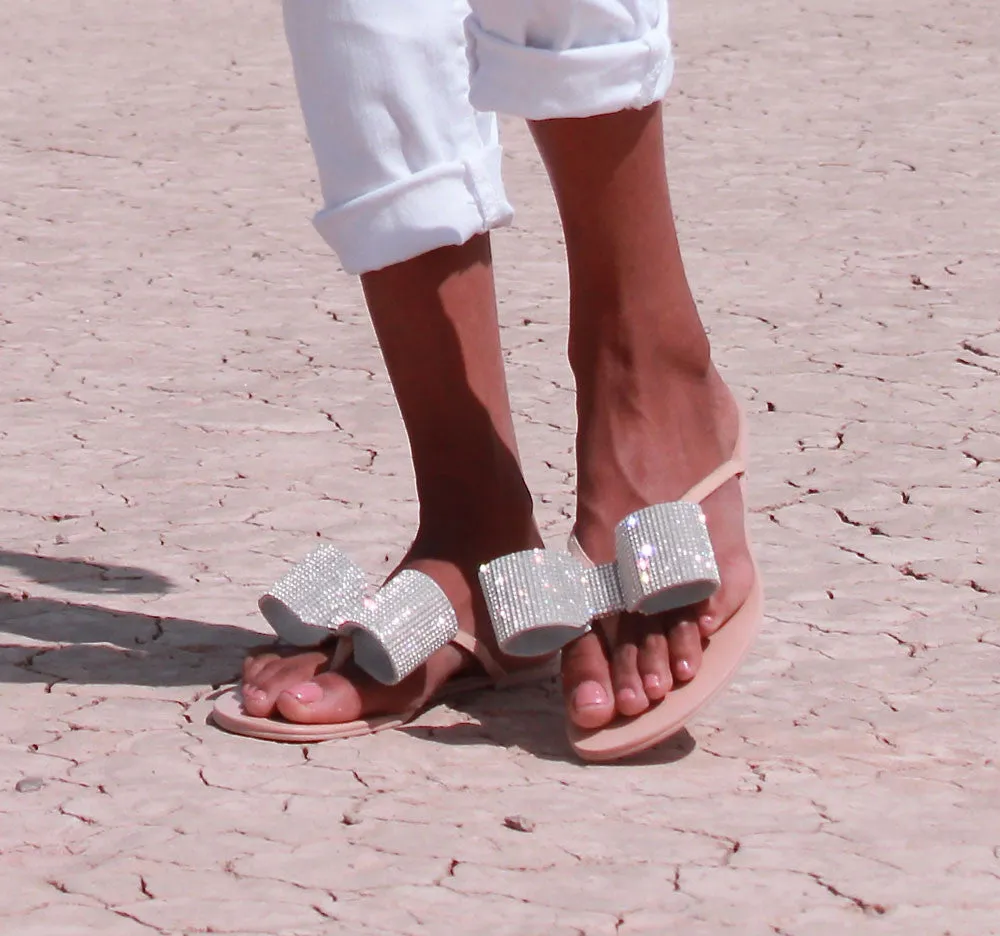 CRYSTAL FLIP FLOP