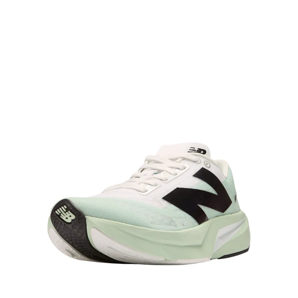 FuelCell Rebel v4 (B) Women's :Clay Ash | White