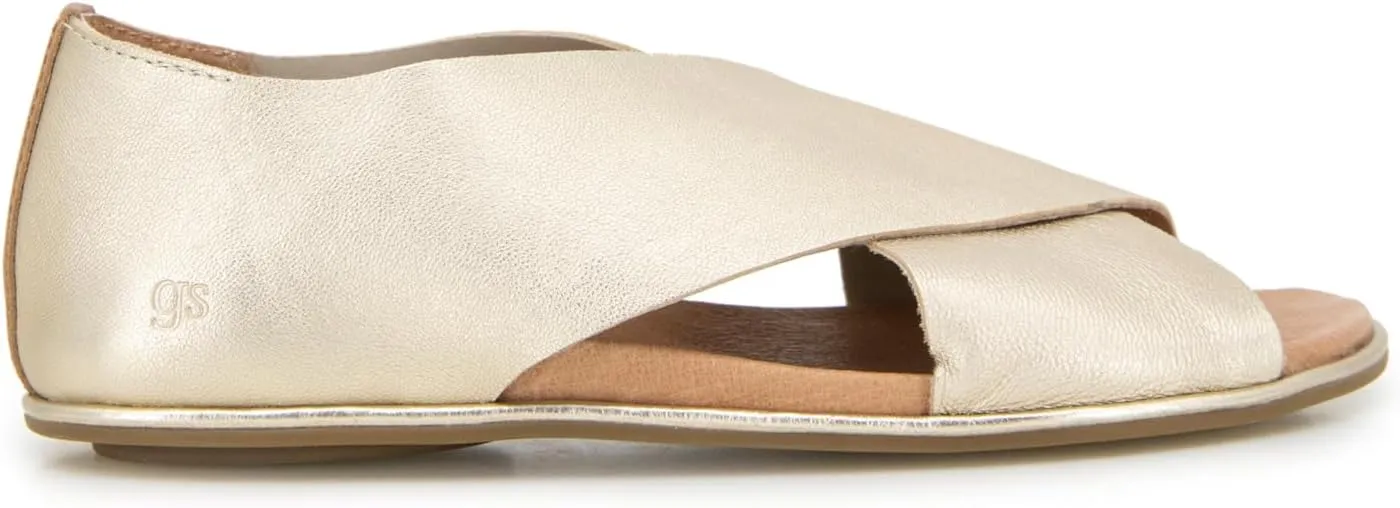 Gentle Souls by Kenneth Cole Women's Laniey Flat Sandal