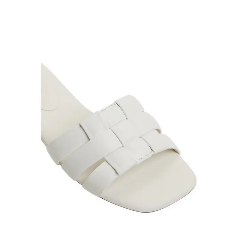 GOTOSANDAL FLAT SANDALS - WHITE