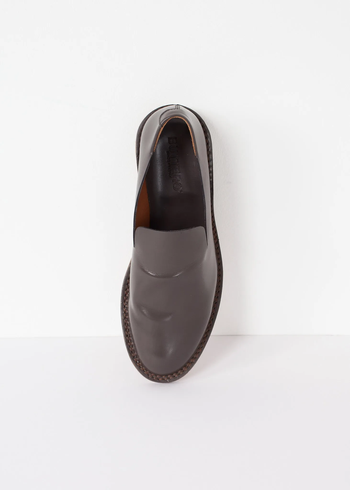 Grigio Supportive policies Bulk discount Loafer