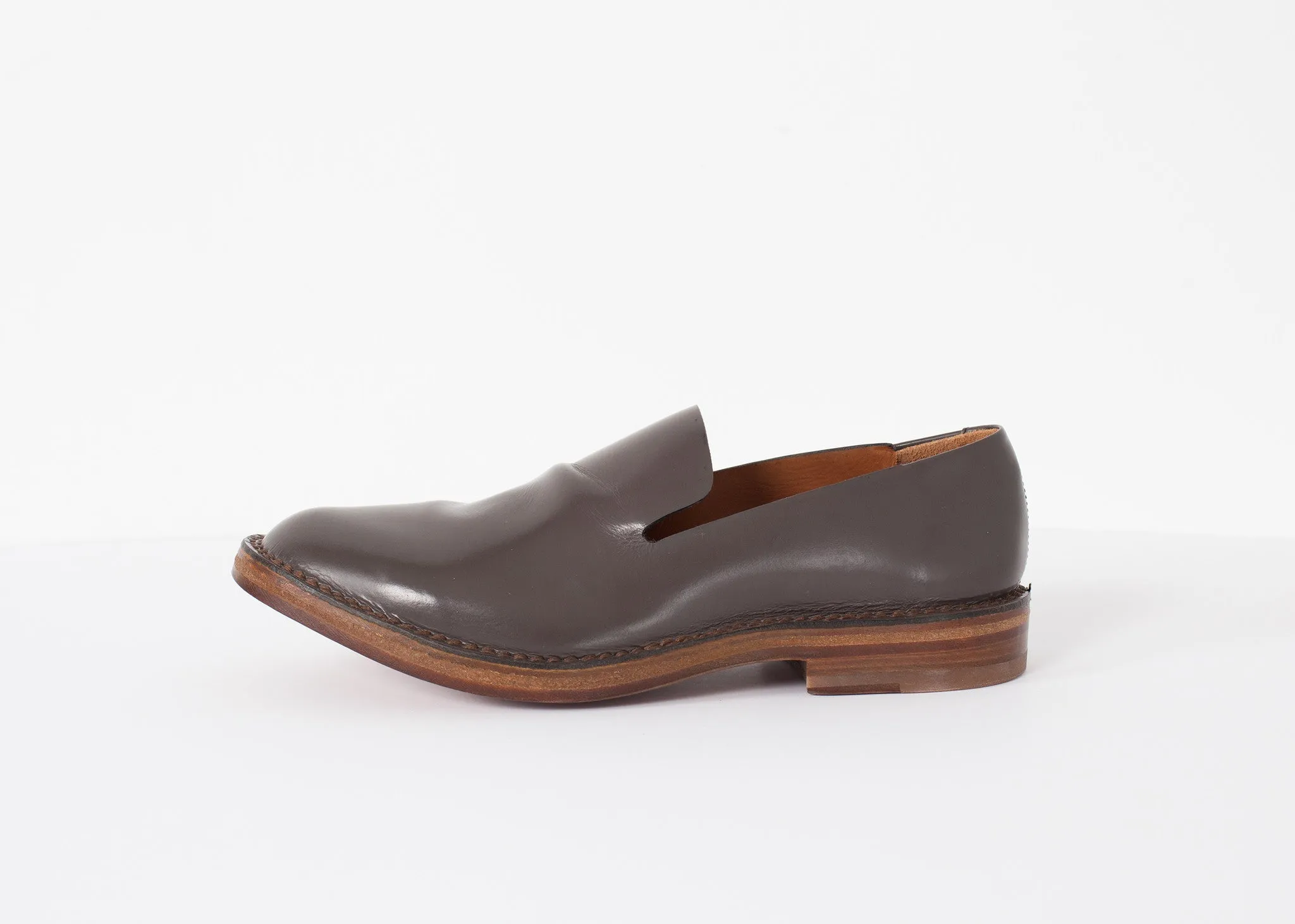 Grigio Supportive policies Bulk discount Loafer