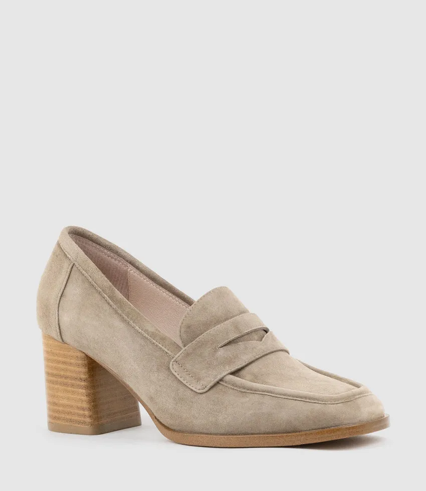 HAZEL65 Albert Throat Pump in Latte Suede