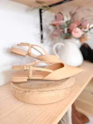 Iver Flats | Camel Natural Raffia