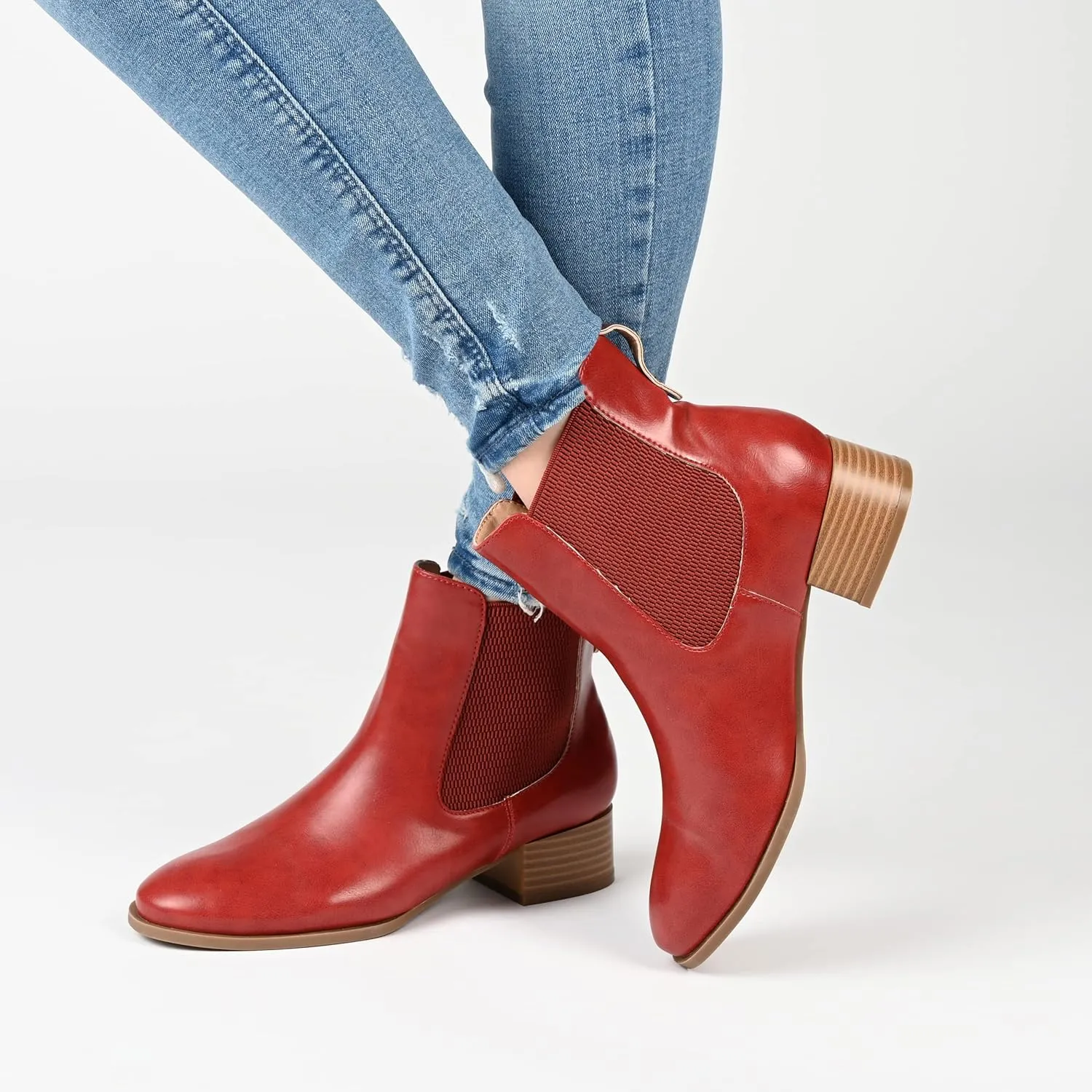 Journee Women's Comfort Foam Chayse Booties