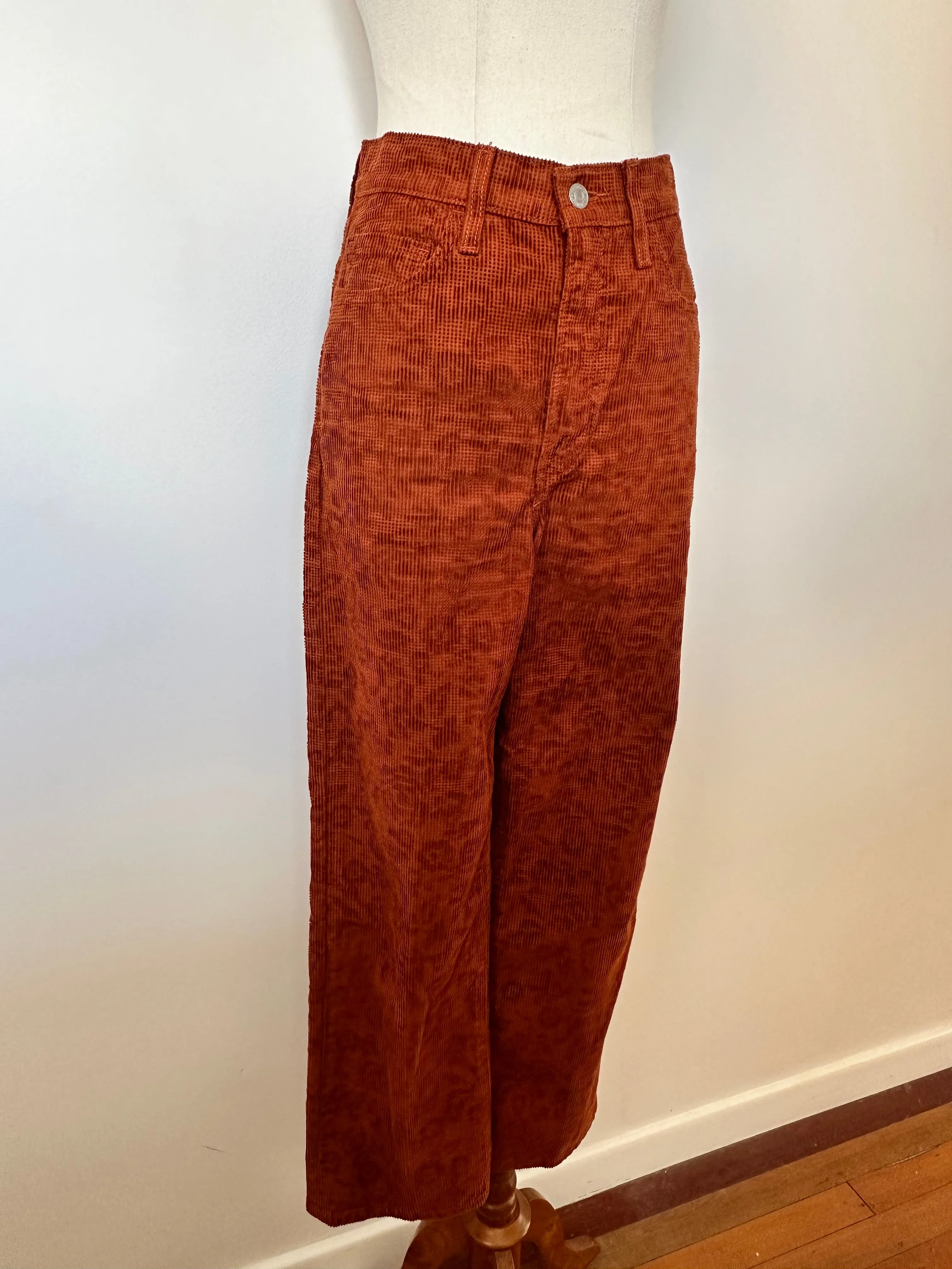 LEVI'S Burnt Corduroy (8-9)