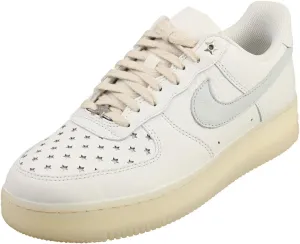 Nike AIR Force 1 07 Womens Fashion Trainers in Summit White Platinum - 11.5 US