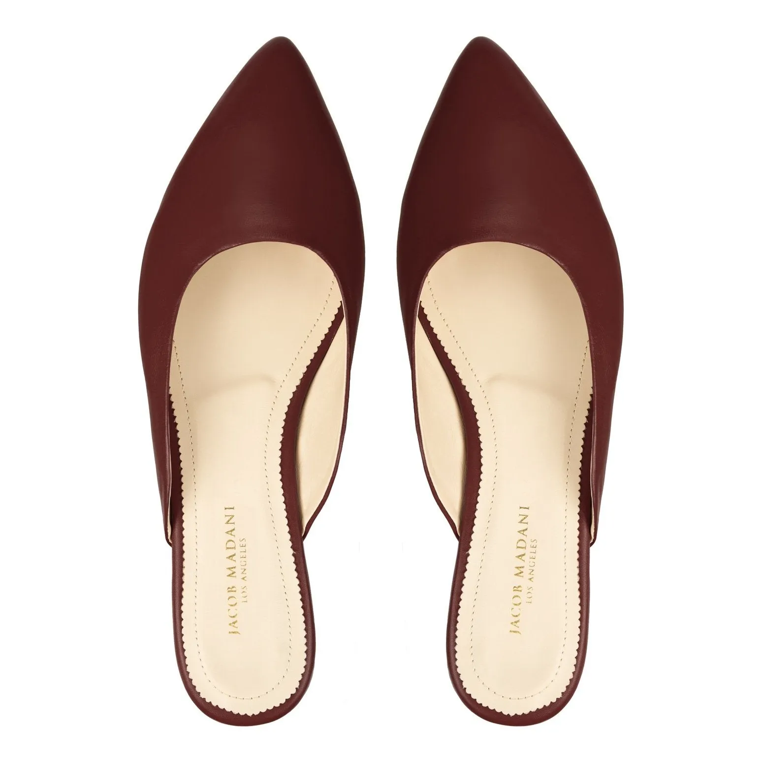 Pointy-toe Flat Mule in Calfskin with Hidden Seam Design
