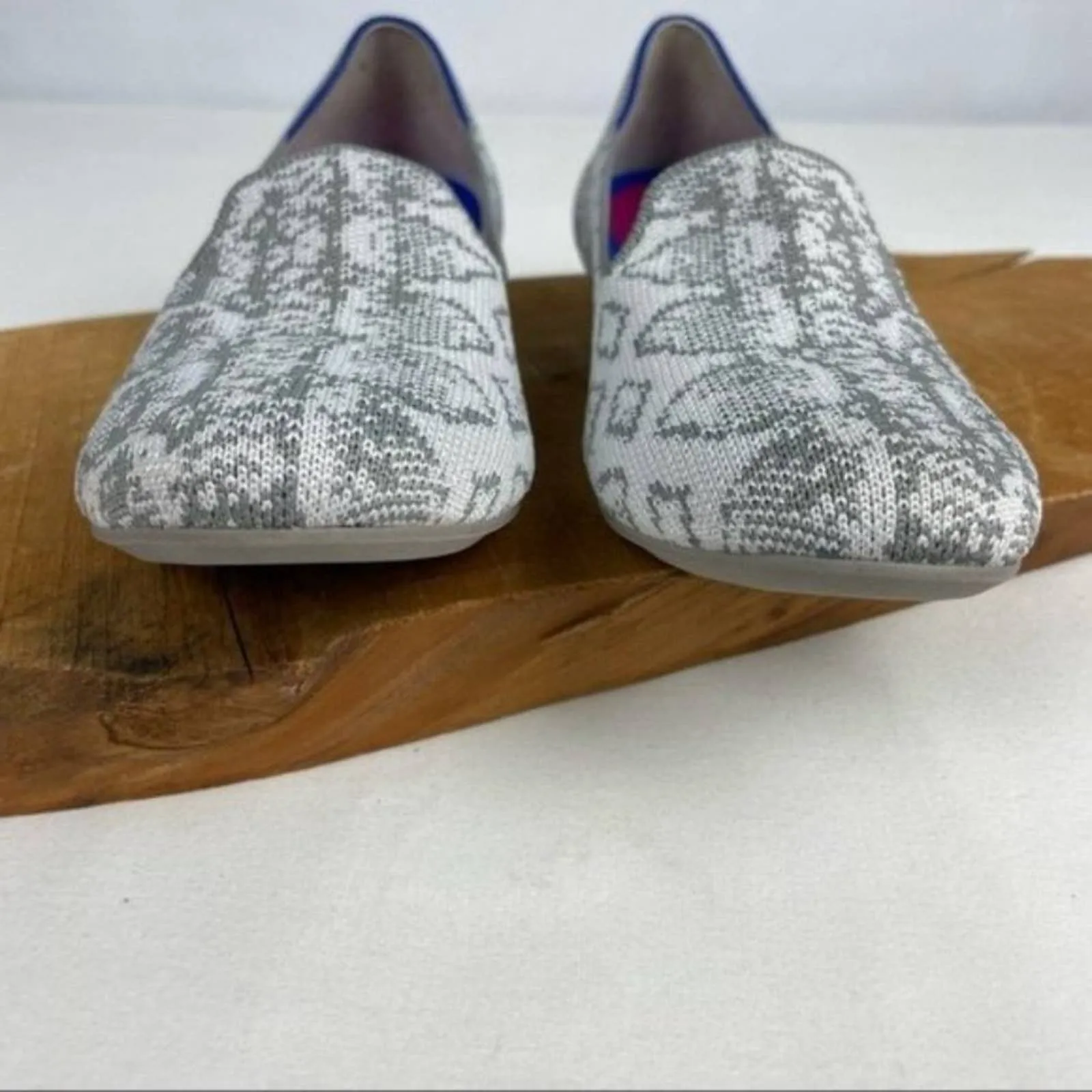 Rothy's The Loafer Ivory Grey Snake New Years Secret Limited Edition Flats Size 6