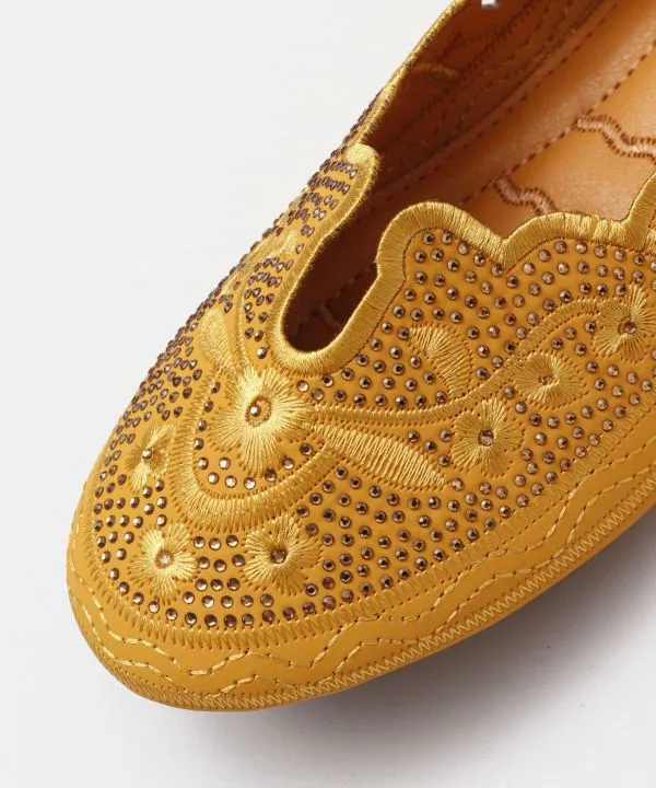 Round Toe Flat Bohemian Shoes