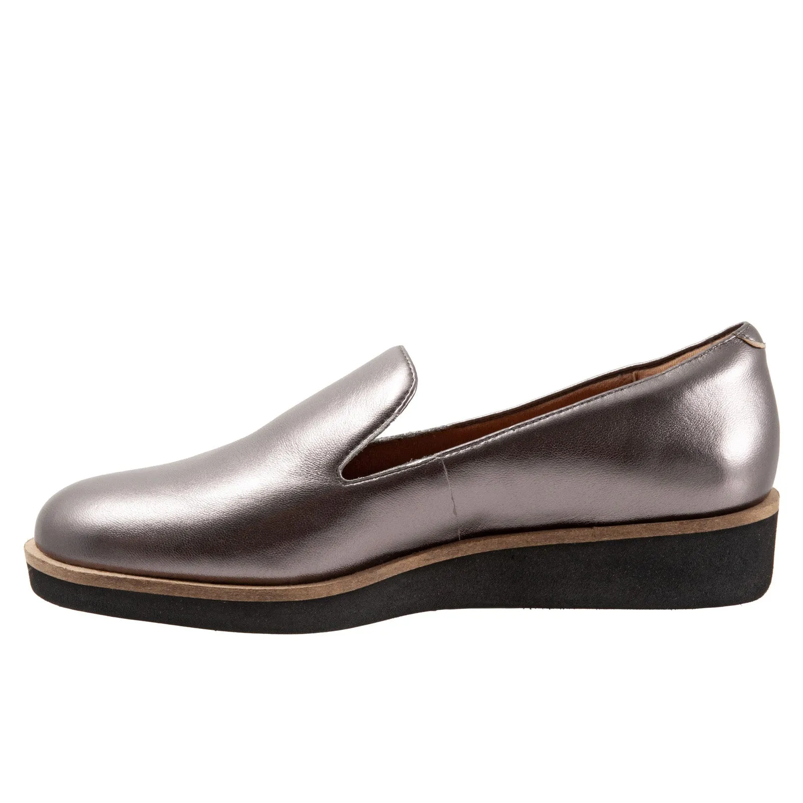 Softwalk Westport S2011-033 Womens Gray Wide Leather Loafer Flats Shoes