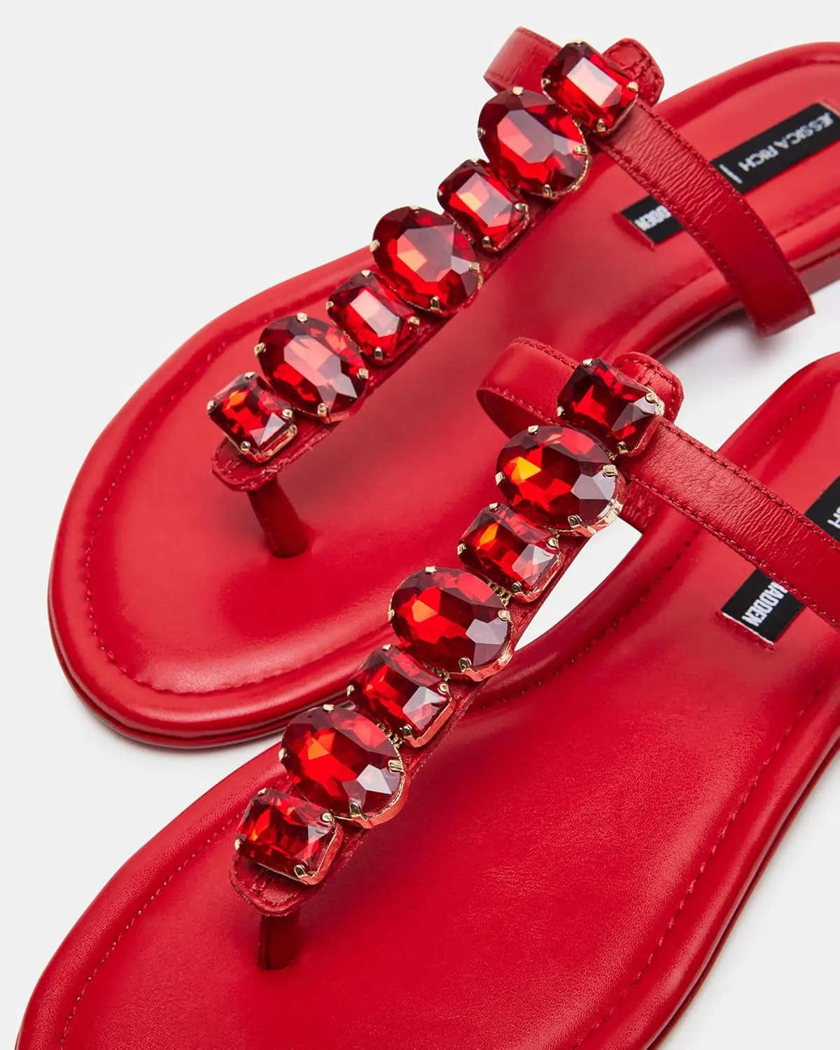 Steve Madden Women's Jessica Rich Gemma Flat Sandal