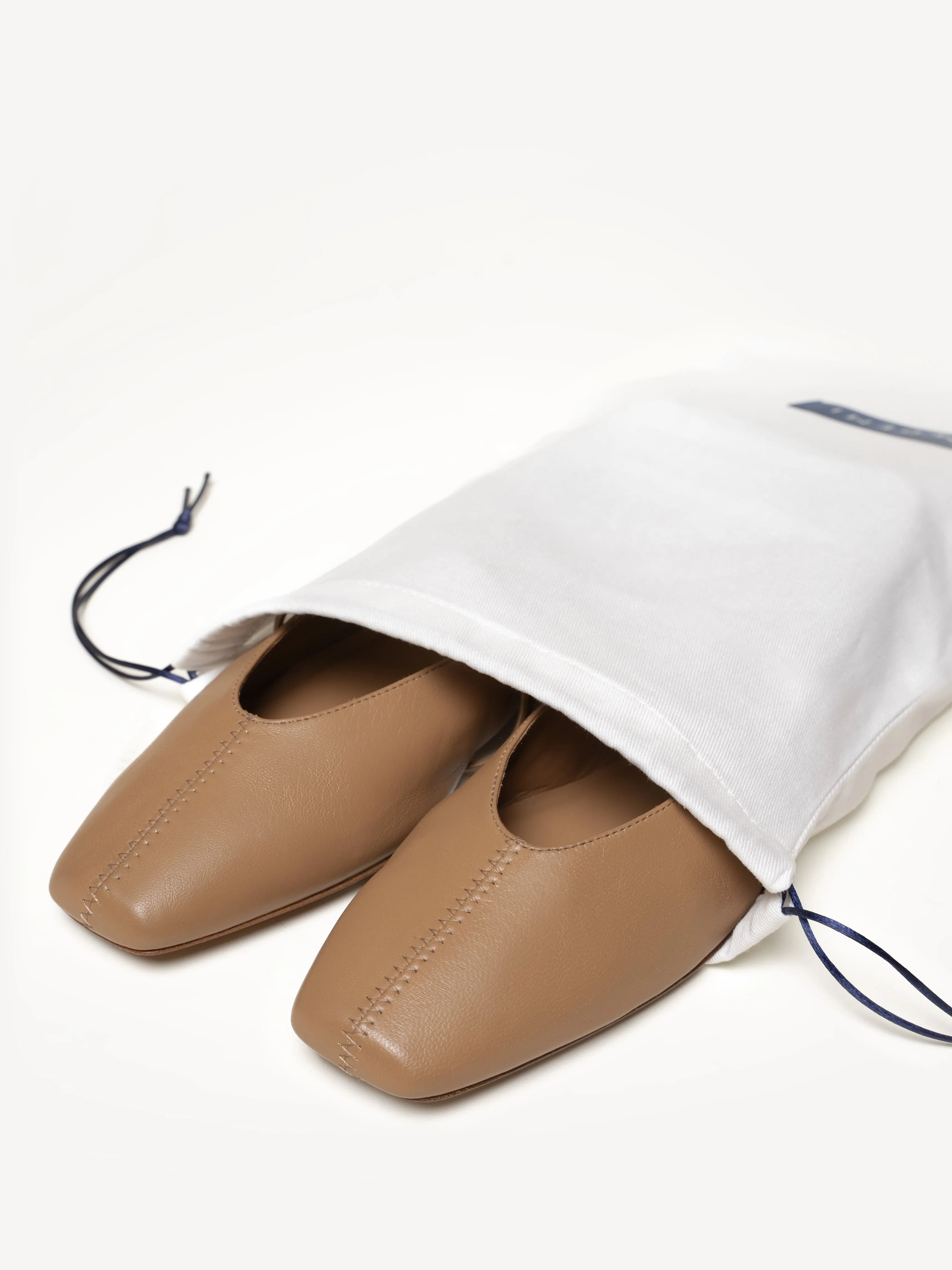 The Una (Sample Sale)