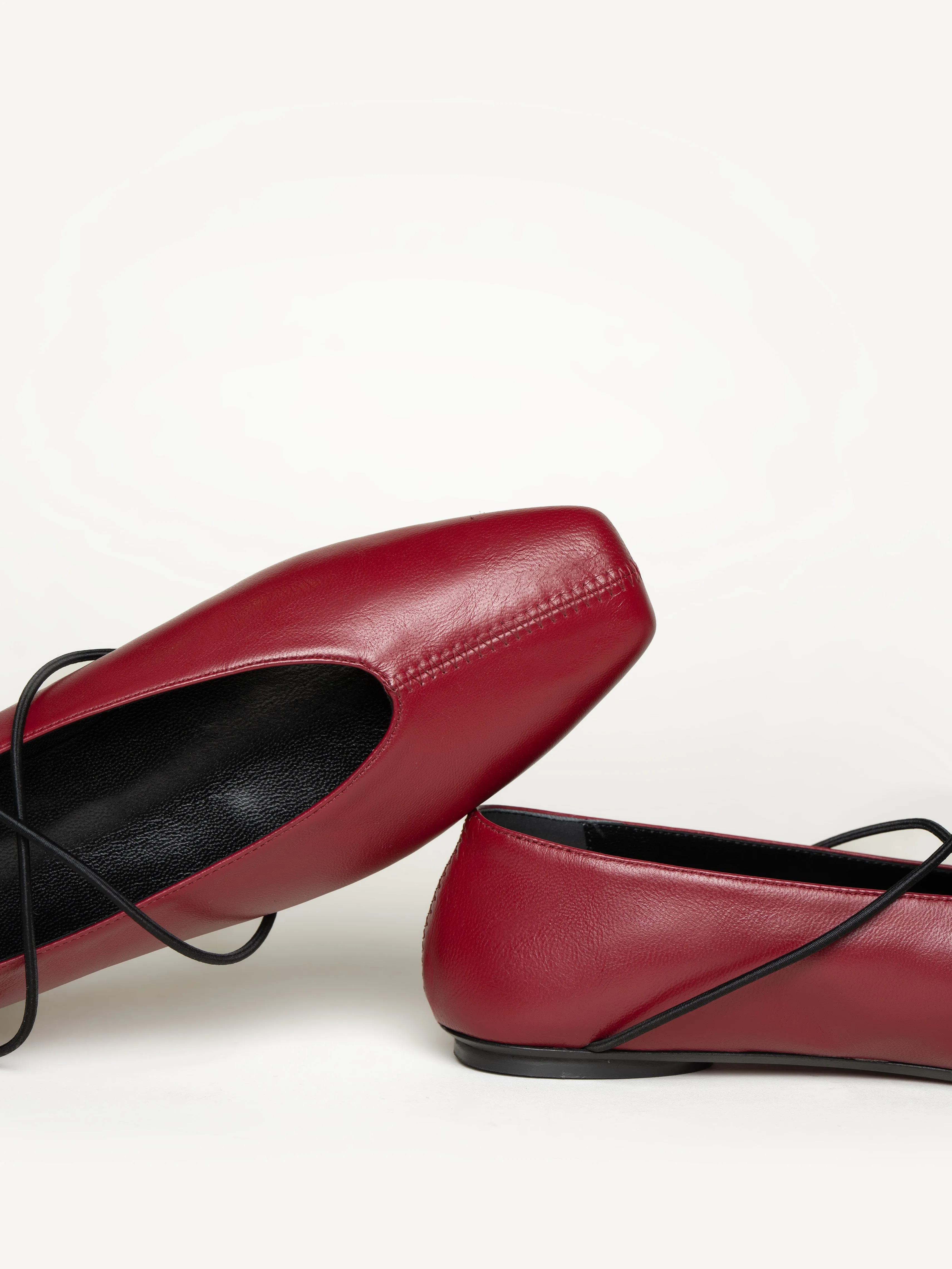 The Una (Sample Sale)
