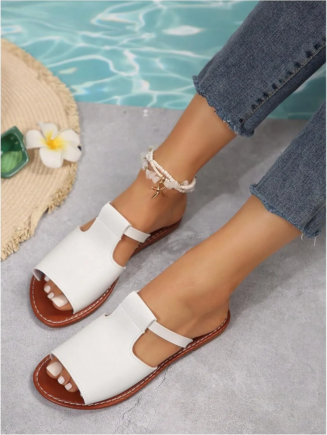 Verdusa Women's Cut Out Slide Sandals Open Toe Summer Flat Sandals Outdoor Shoes