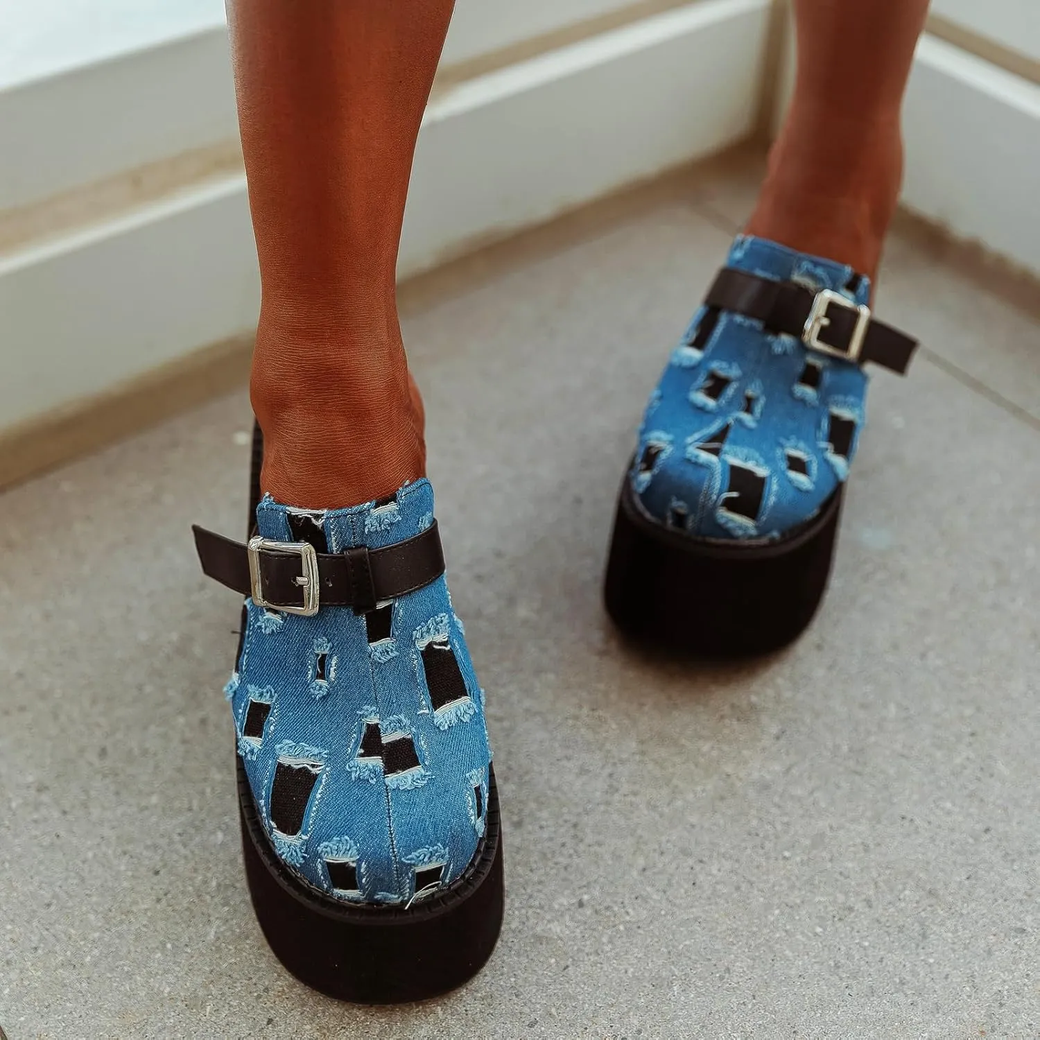 Women's Slip on Platform Mules, Closed Toe Slide Sandals, Chunky High Heel Slipper Mule Shoes
